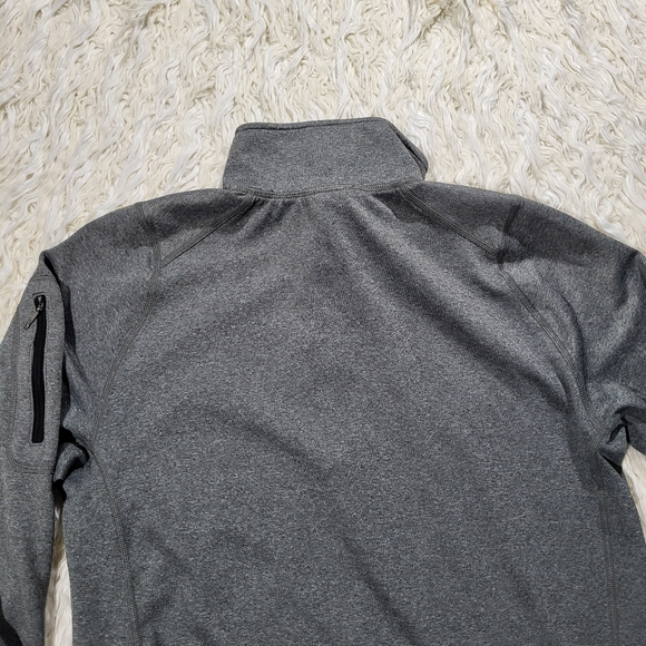 The North Face 1/4 Zipper Pullover Sport Sweatshirt Men's Size Medium - Picture 9 of 9
